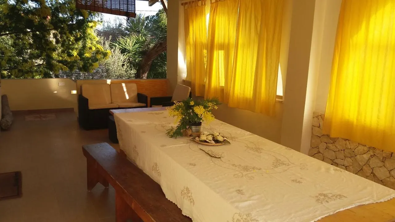 La Spiaggetta Maladroxia Apartment Italy